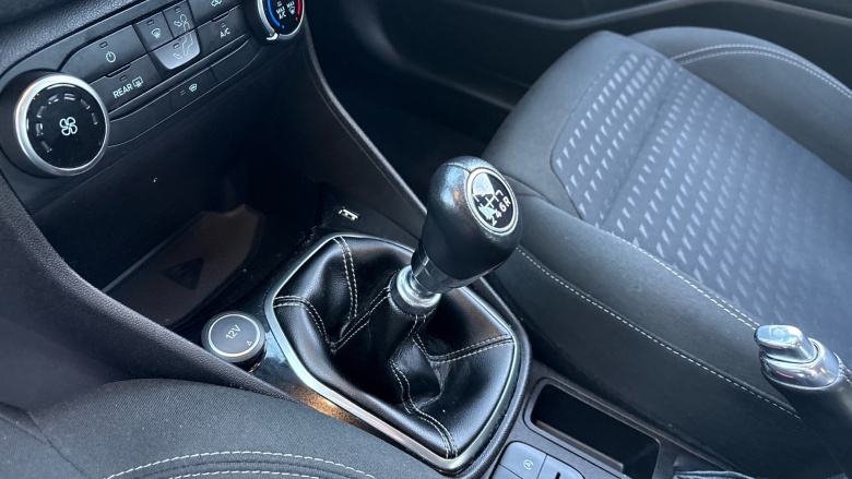 Ford Fiesta 1.0 EcoBoost Zetec 5dr Petrol Hatchback